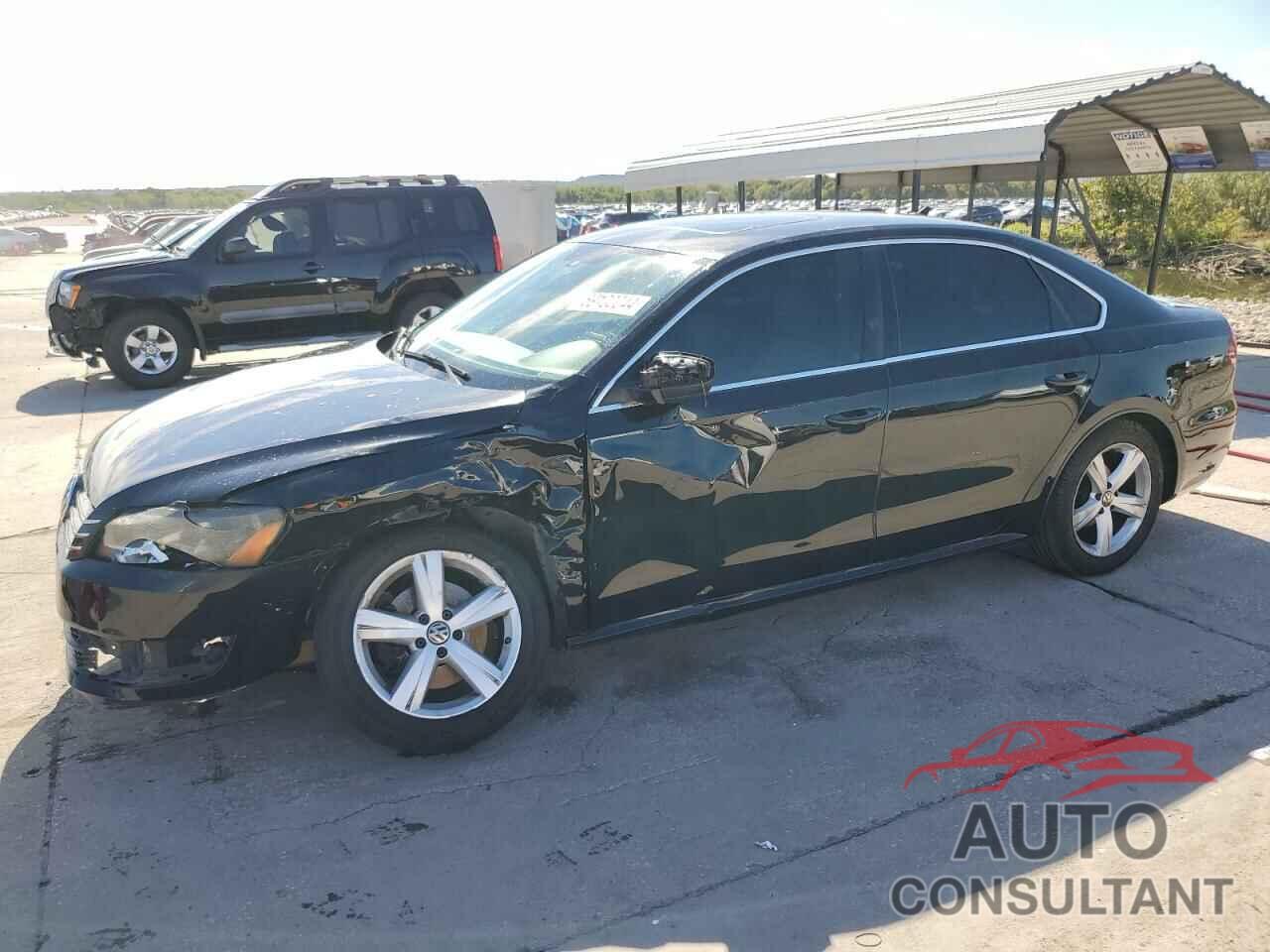 VOLKSWAGEN PASSAT 2013 - 1VWBH7A36DC077718