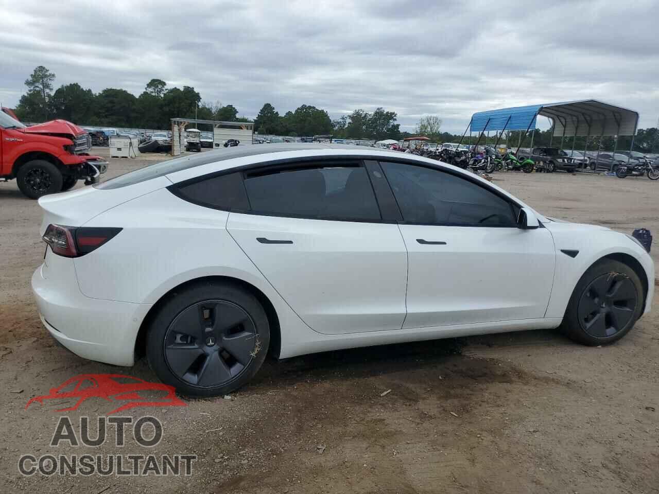 TESLA MODEL 3 2022 - 5YJ3E1EB5NF151648