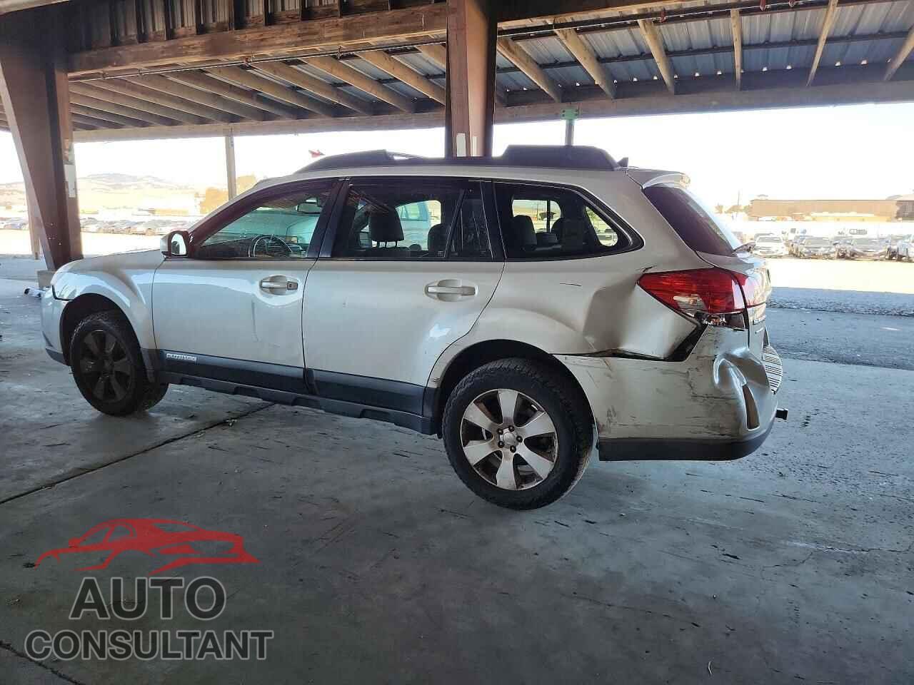 SUBARU OUTBACK 2011 - 4S4BRBKC3B3324106