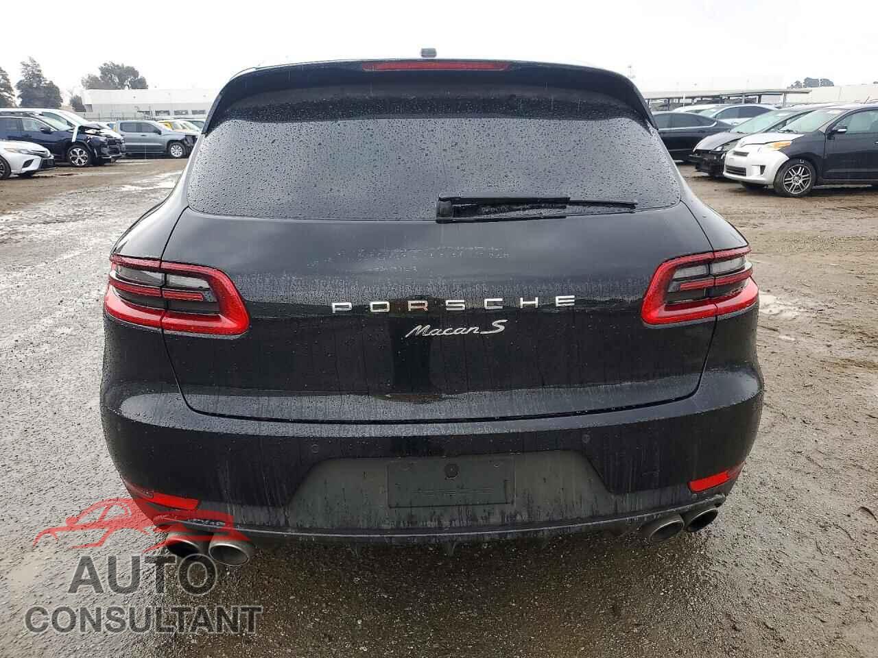 PORSCHE MACAN 2015 - WP1AB2A55FLB44671