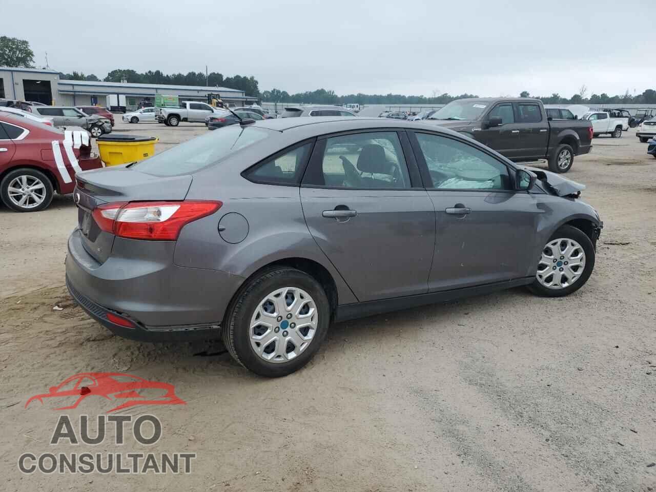 FORD FOCUS 2012 - 1FAHP3F2XCL190505