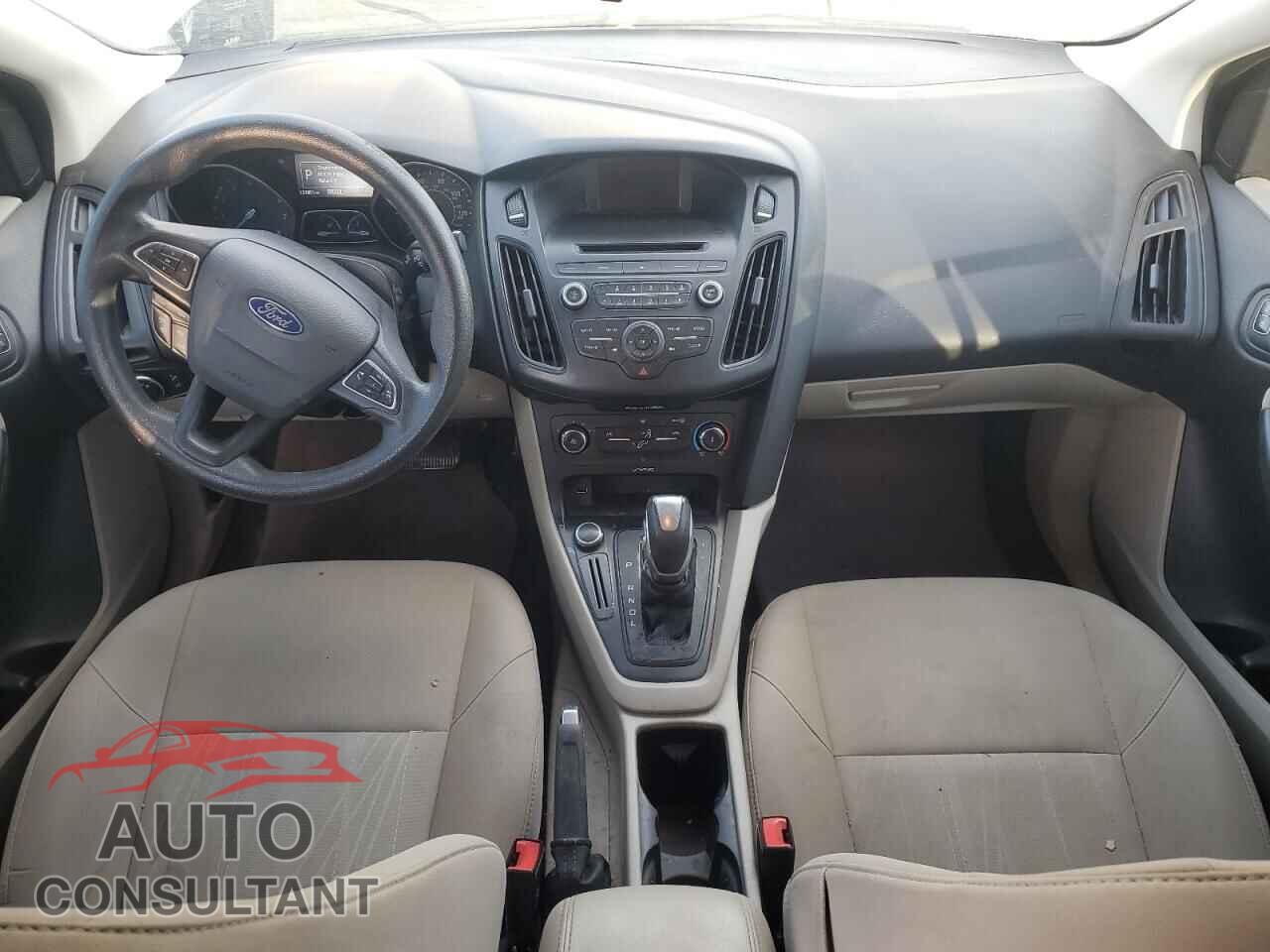 FORD FOCUS 2016 - 1FADP3F25GL332229