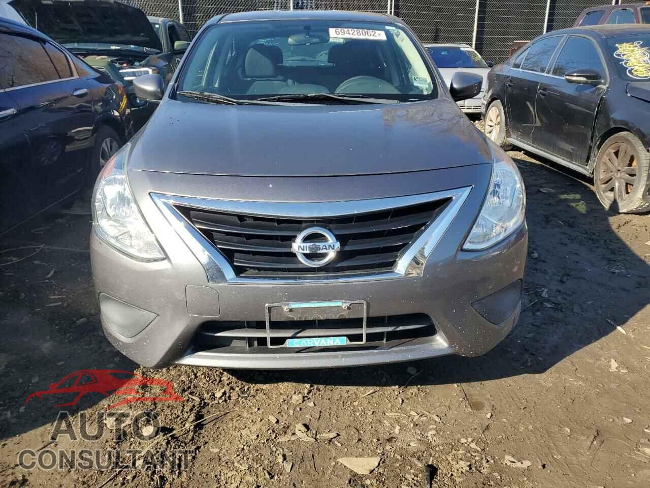 NISSAN VERSA 2017 - 3N1CN7AP8HL827524