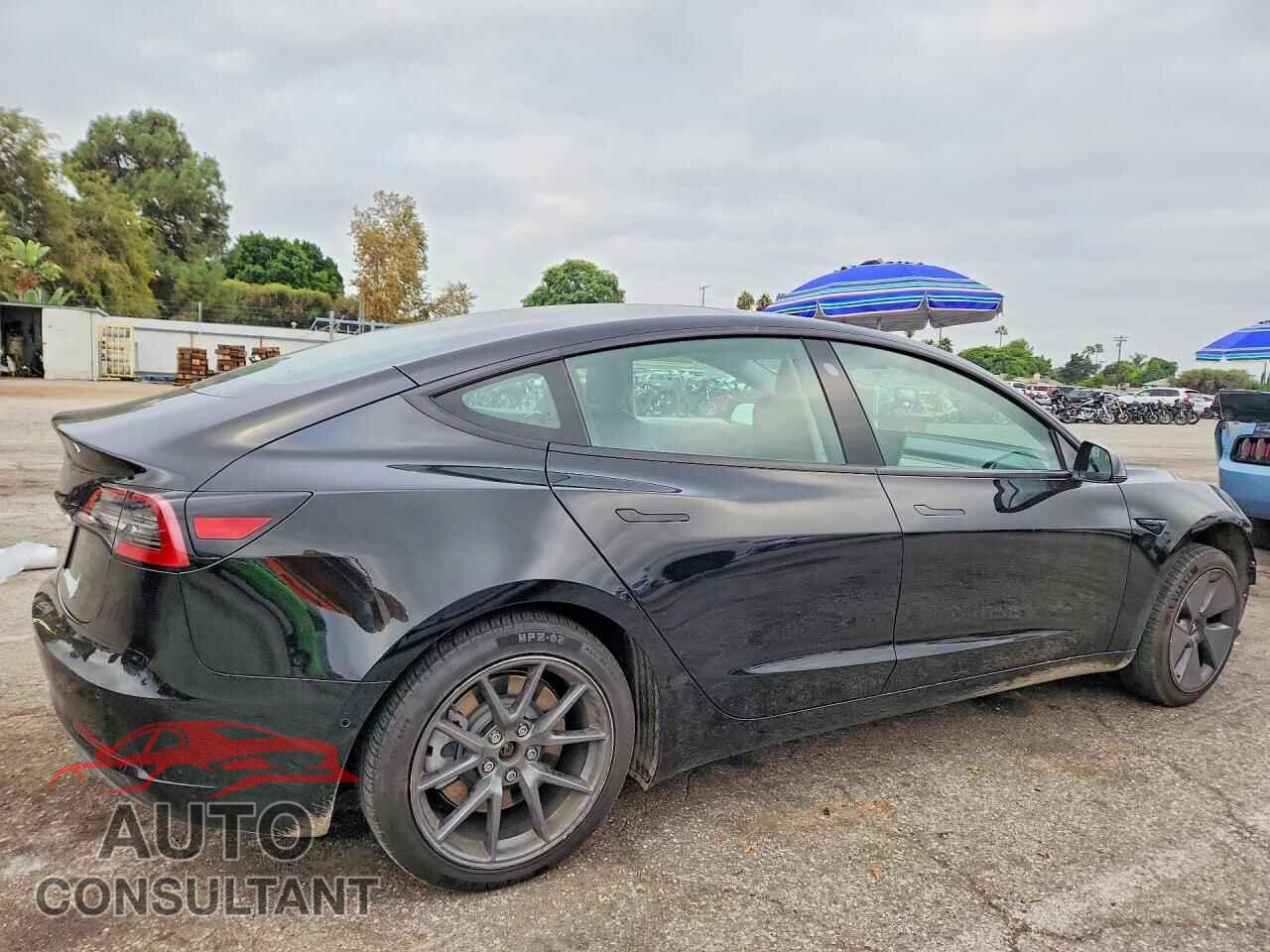 TESLA MODEL 3 2021 - 5YJ3E1EA9MF940052