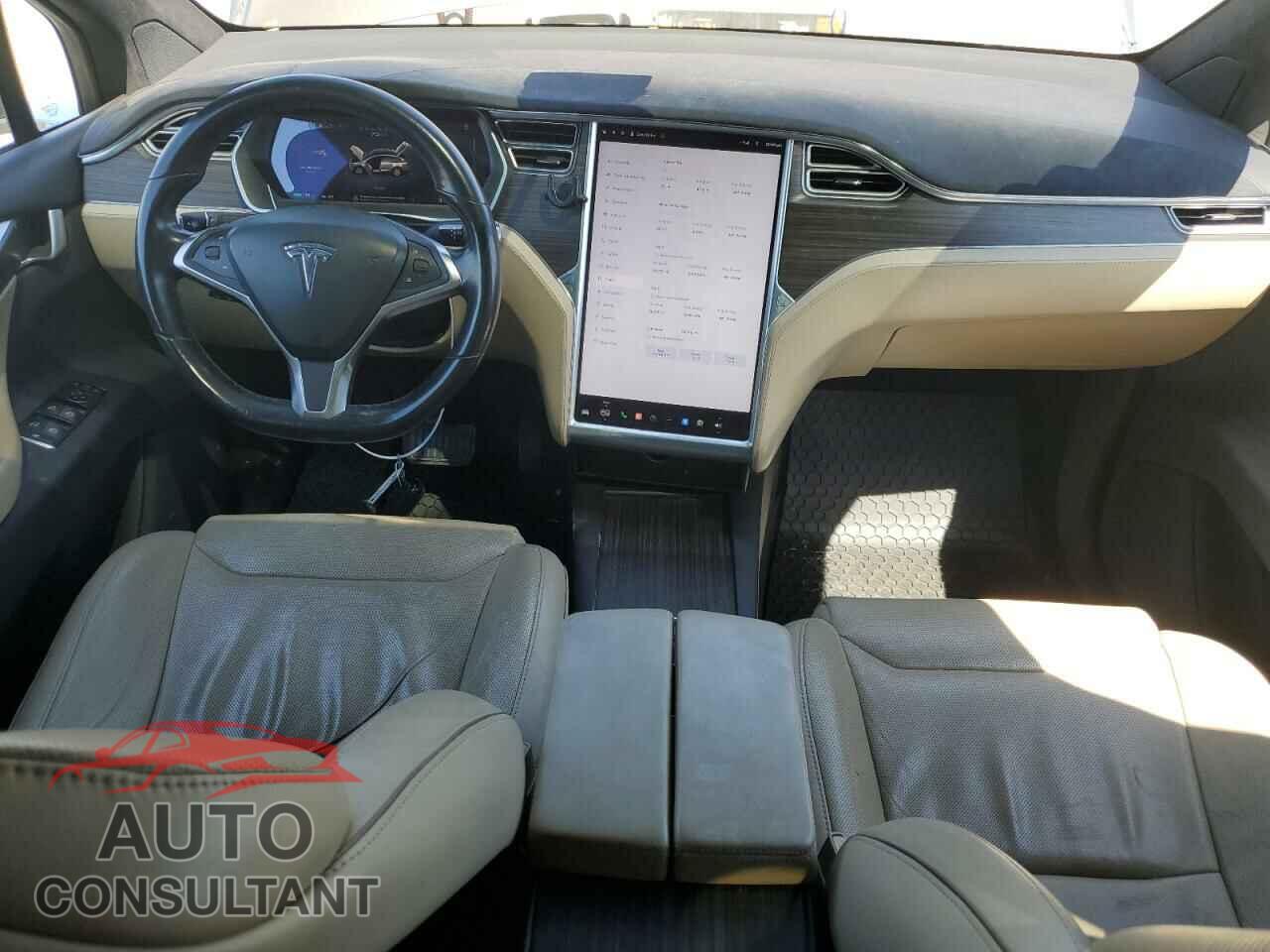 TESLA MODEL X 2016 - 5YJXCAE2XGF014490