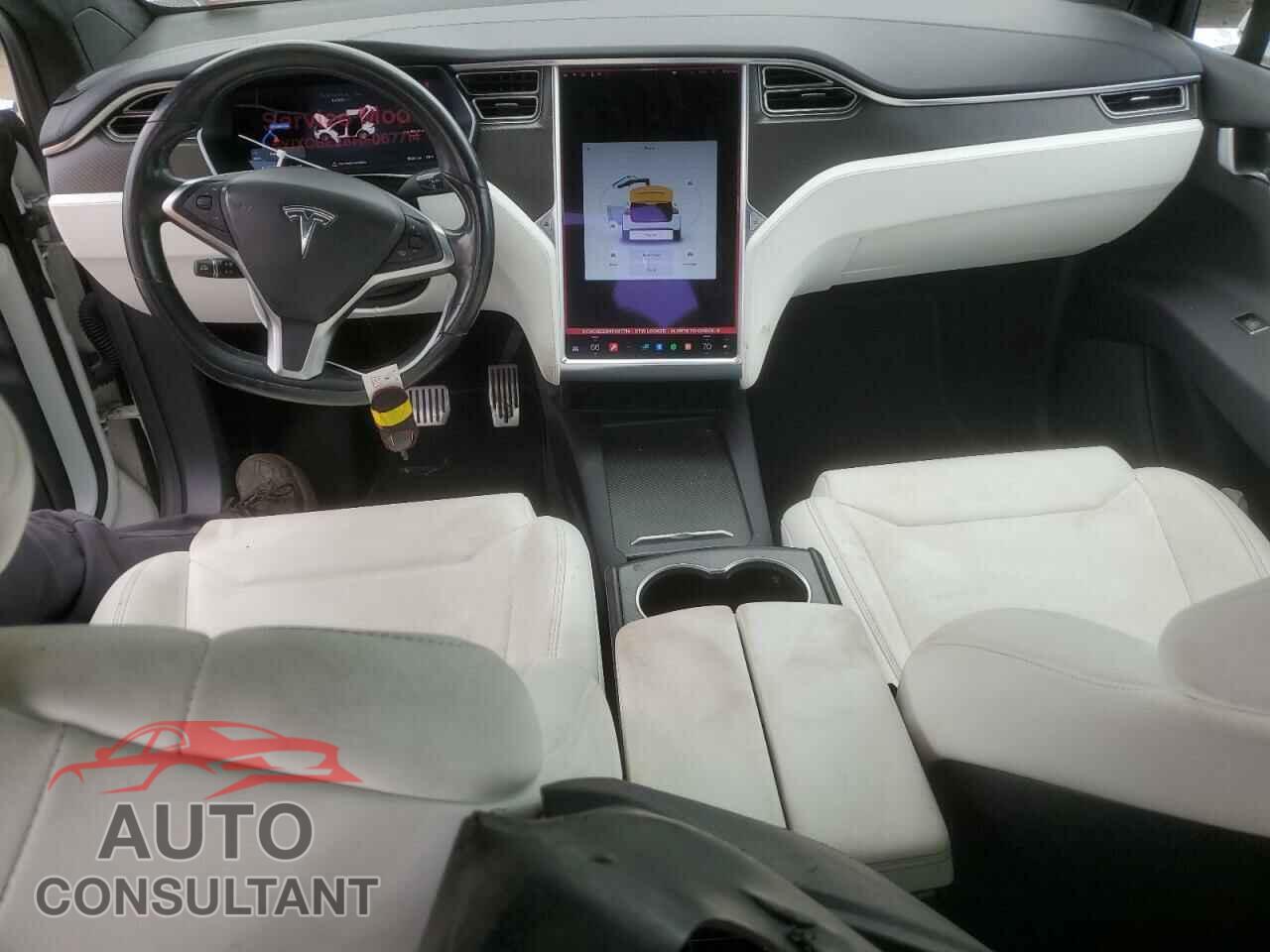 TESLA MODEL X 2017 - 5YJXCBE28HF067714