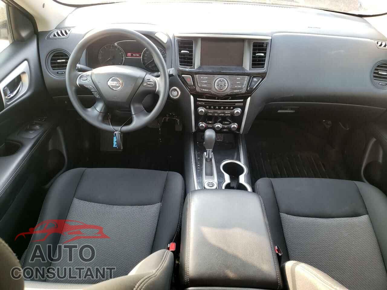NISSAN PATHFINDER 2019 - 5N1DR2MM2KC595446