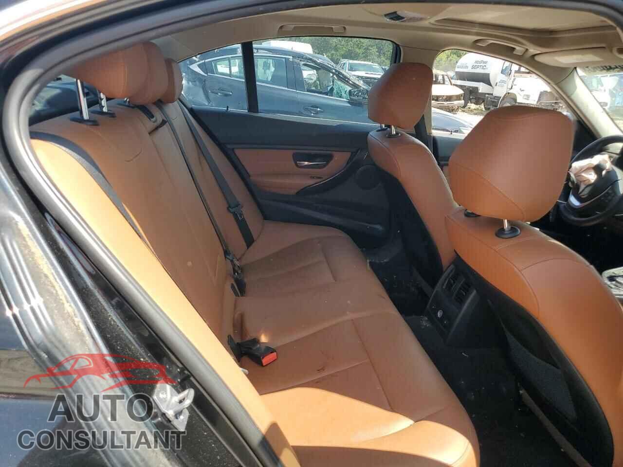 BMW 3 SERIES 2013 - WBA3B5C55DF592829