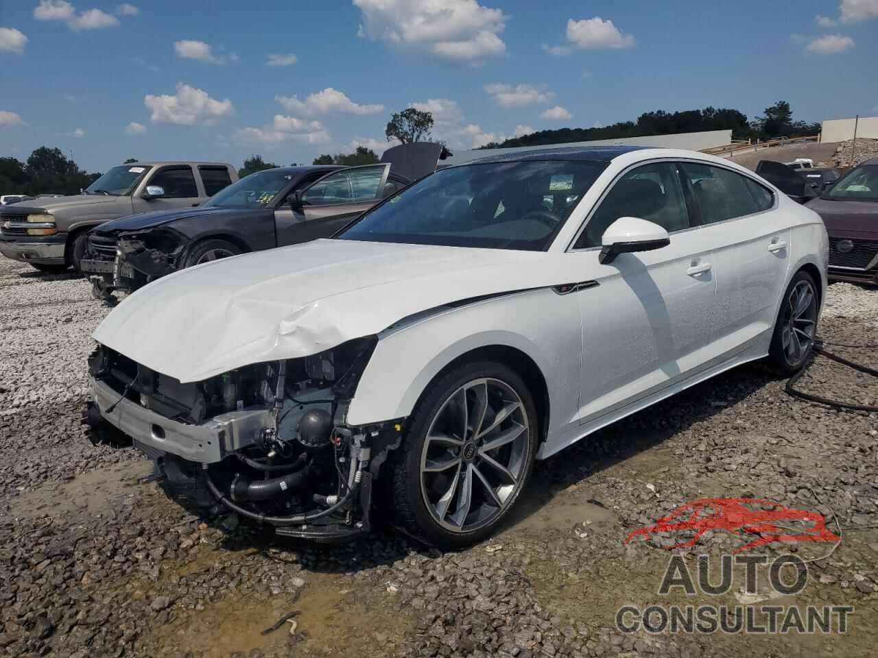 AUDI A5 2024 - WAUFACF54RA126670