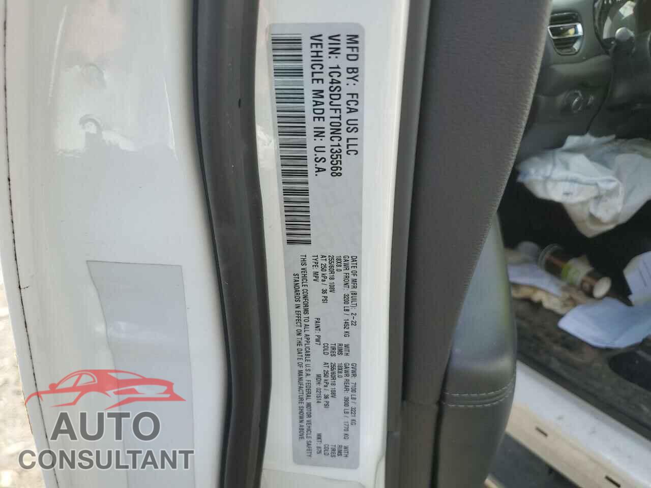 DODGE DURANGO 2022 - 1C4SDJFT0NC135568