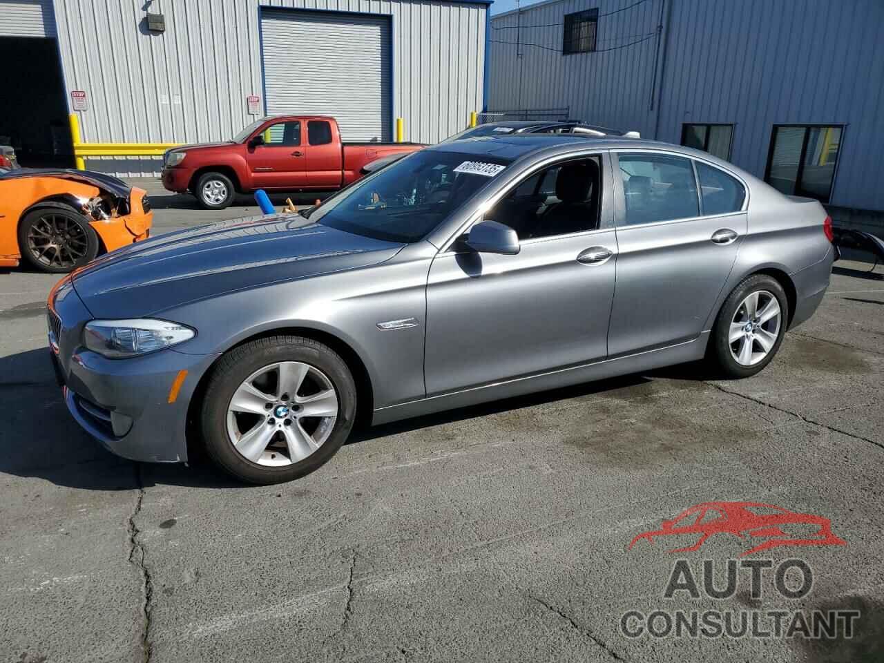 BMW 5 SERIES 2013 - WBAXG5C59DDY32785