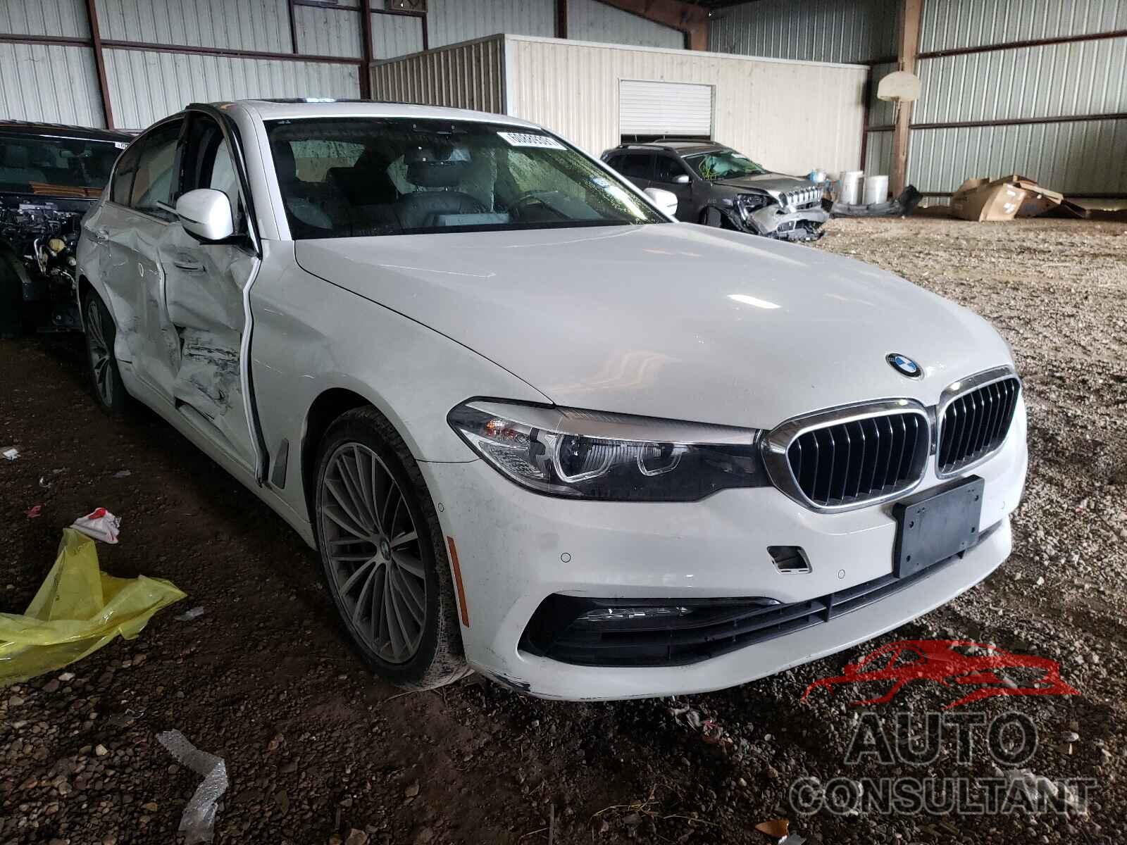 BMW 5 SERIES 2018 - WBAJA5C52JG898936