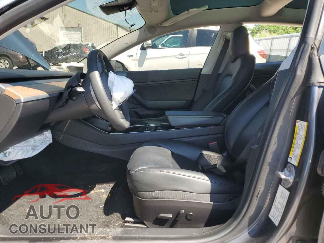 TESLA MODEL 3 2019 - 5YJ3E1EA7KF426679