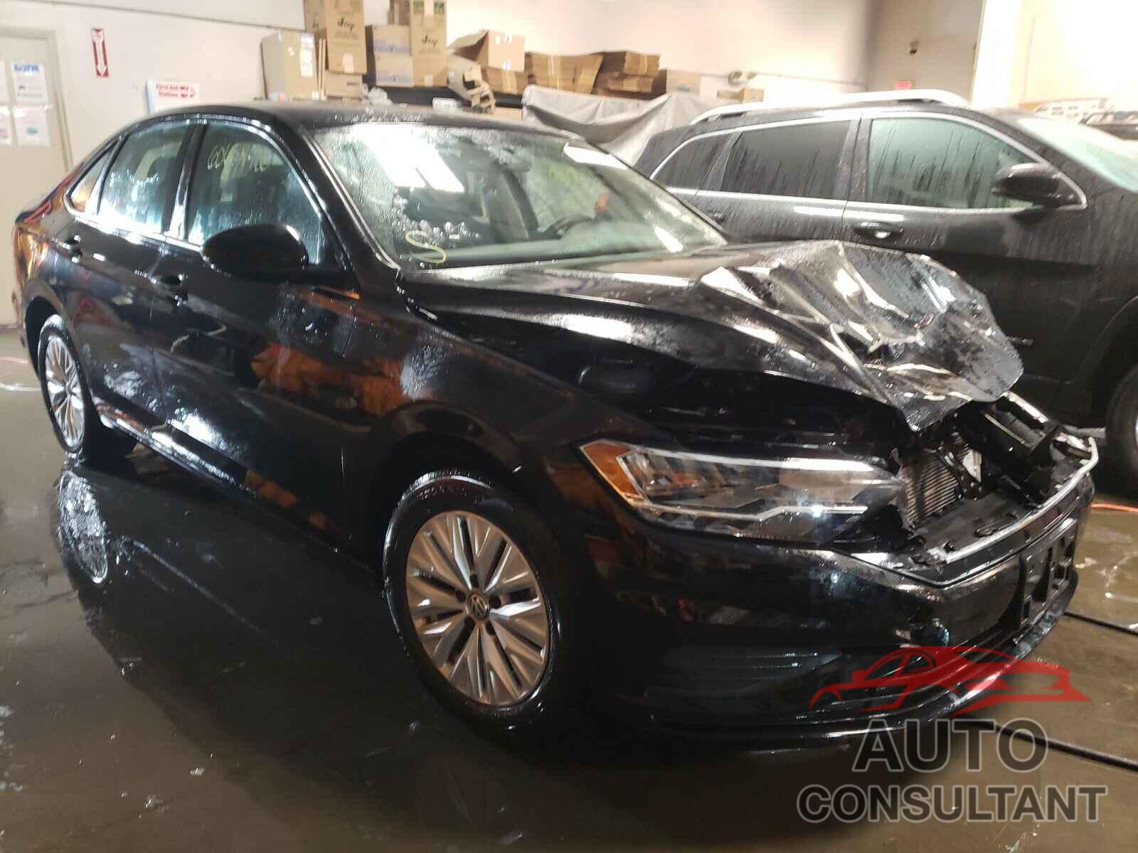 VOLKSWAGEN JETTA 2019 - 3VWN57BU1KM111962