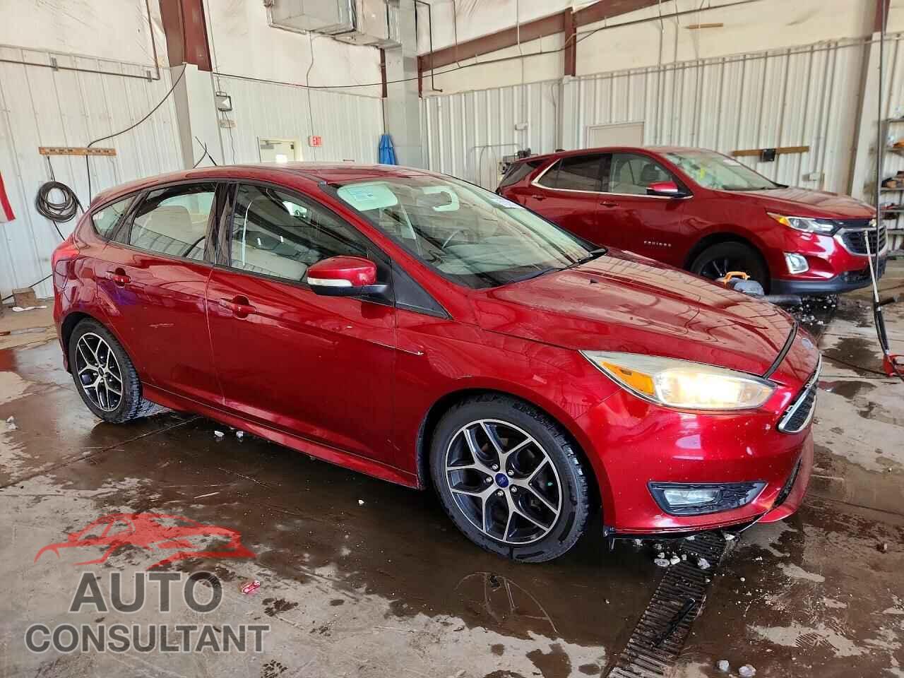 FORD FOCUS 2016 - 1FADP3K27GL243848