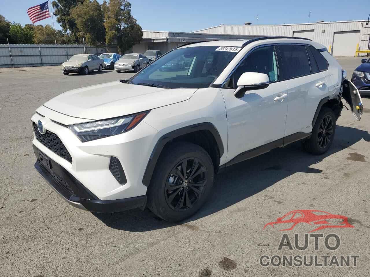 TOYOTA RAV4 2022 - 2T3T6RFV8NW034399