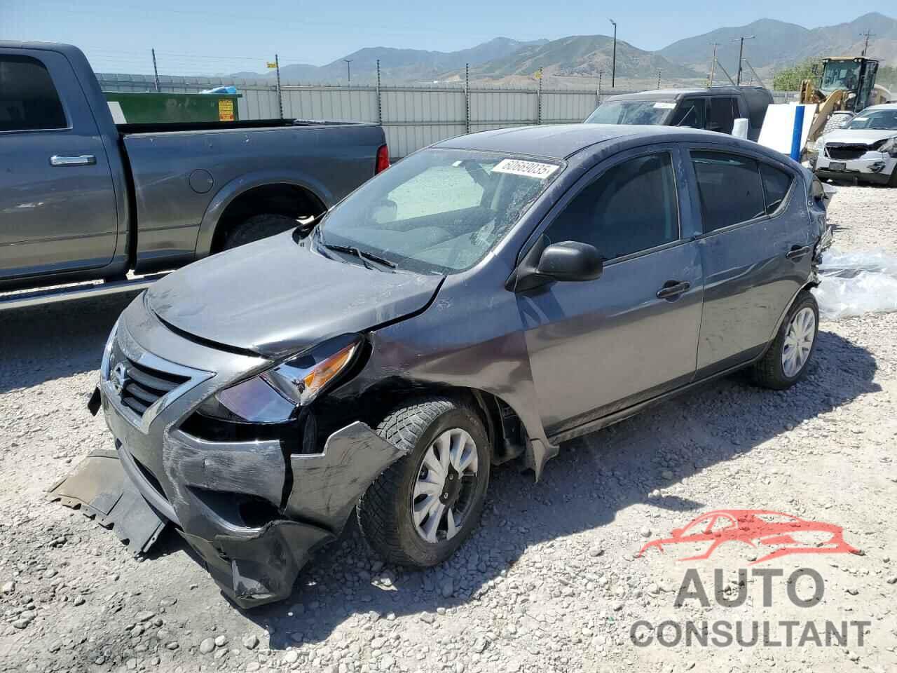 NISSAN VERSA 2018 - 3N1CN7AP2JL883612