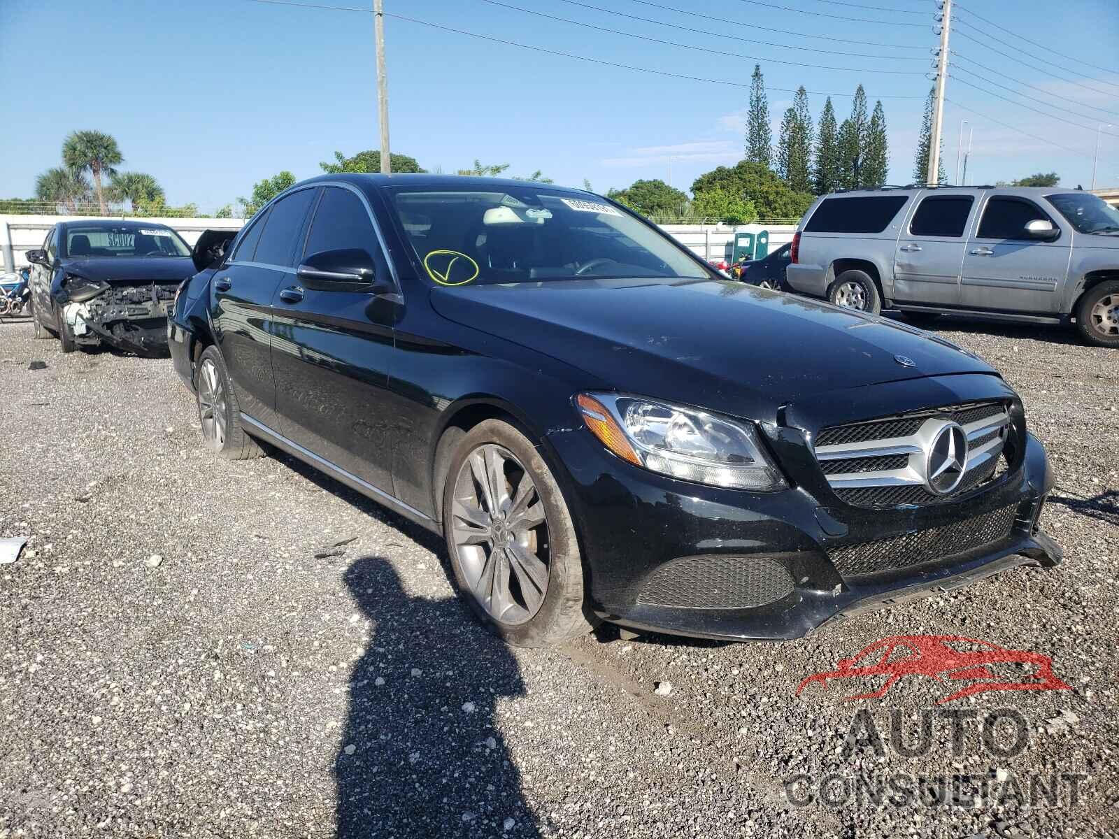MERCEDES-BENZ C-CLASS 2018 - 55SWF4KB5JU265111