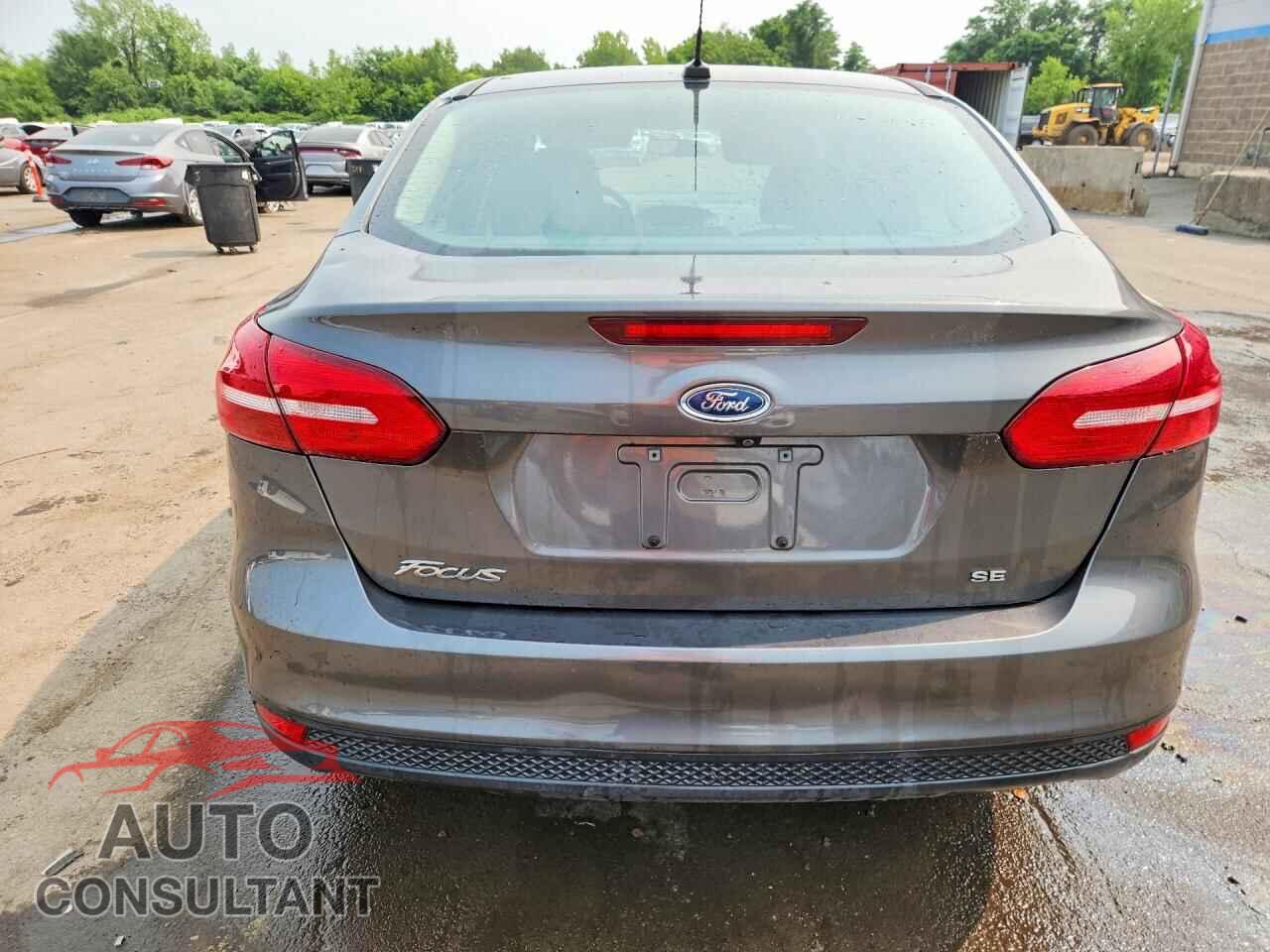 FORD FOCUS 2016 - 1FADP3F26GL279363