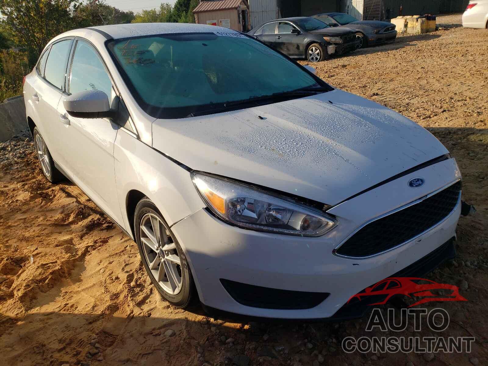FORD FOCUS 2018 - 1FADP3F20JL255762