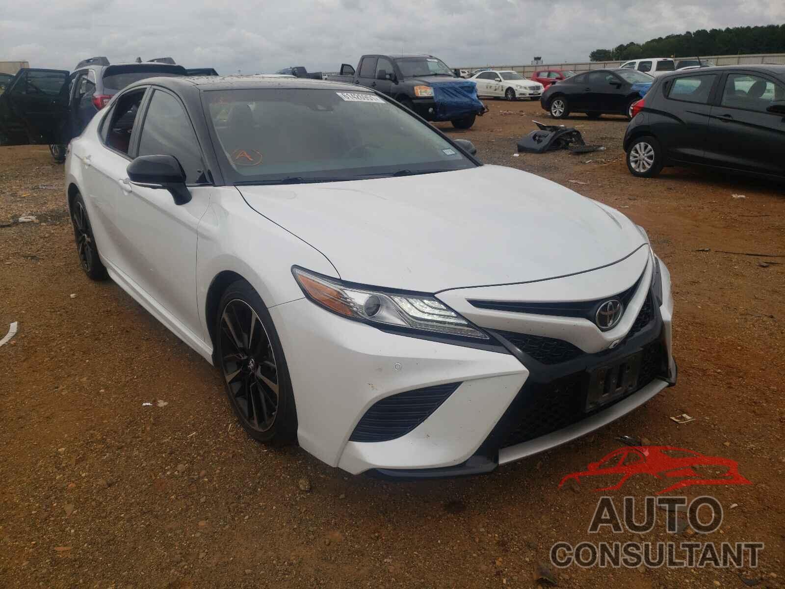 TOYOTA CAMRY 2018 - 4T1BZ1HK2JU007757
