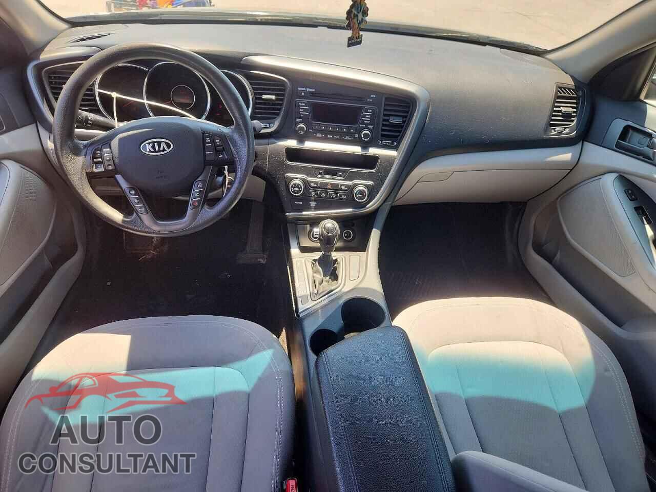 KIA OPTIMA 2011 - KNAGM4A74B5074403