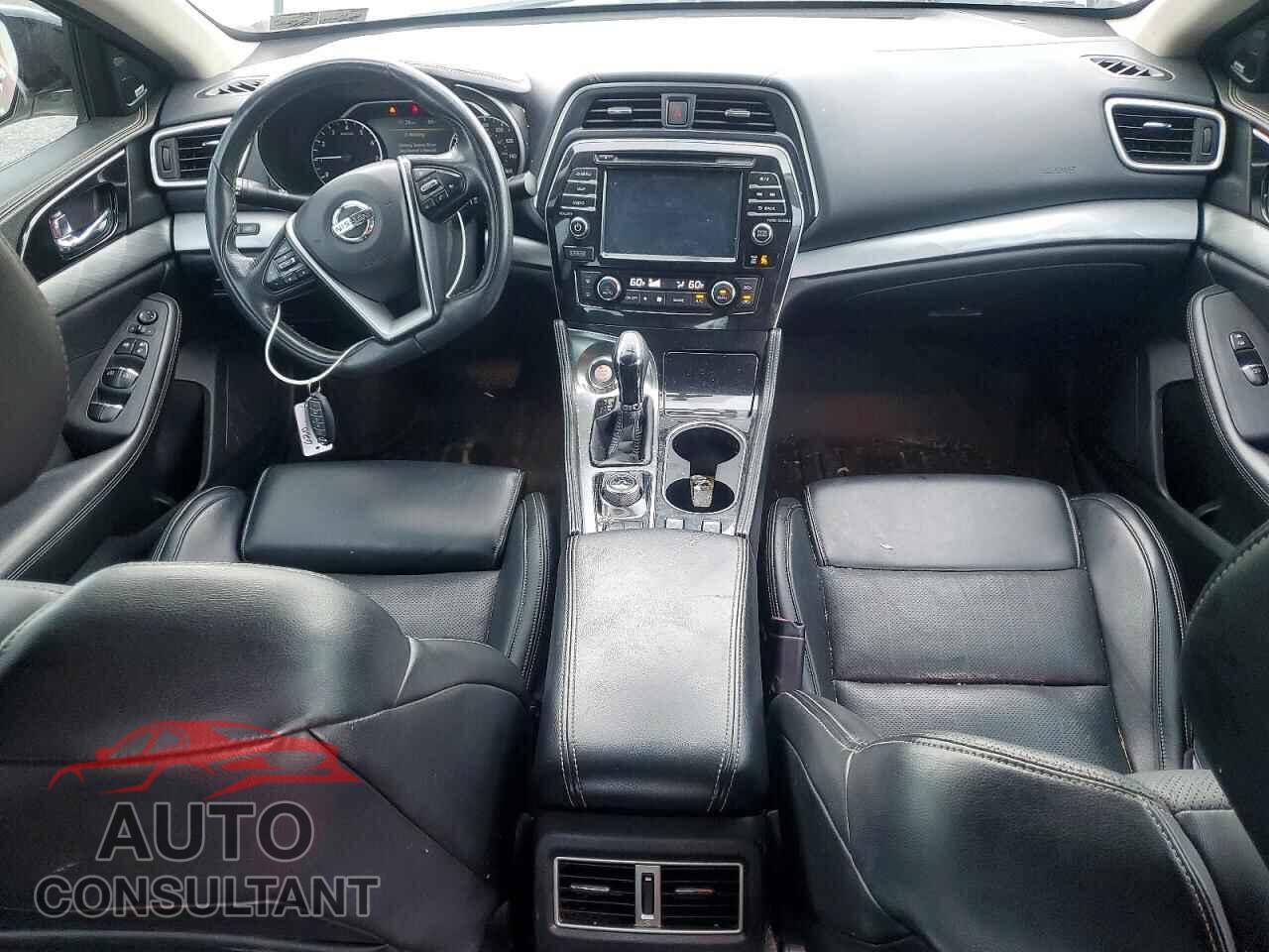 NISSAN MAXIMA 2017 - 1N4AA6AP1HC453155