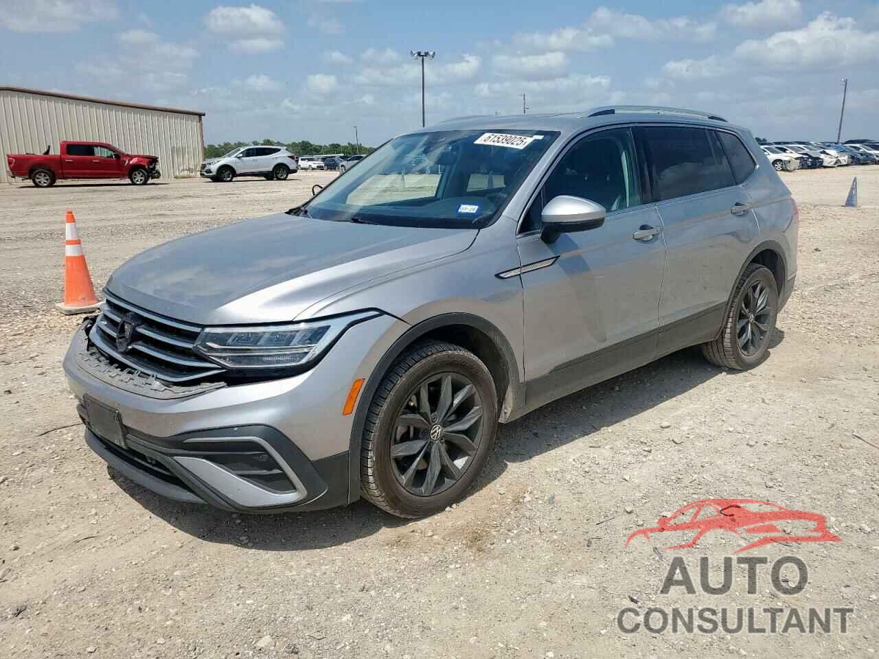 VOLKSWAGEN TIGUAN 2022 - 3VV3B7AX5NM066514