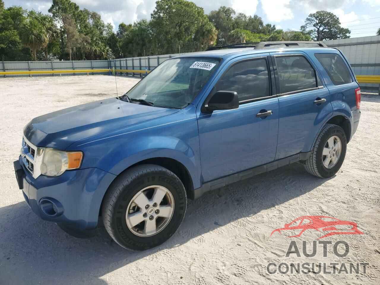 FORD ESCAPE 2010 - 1FMCU0C70AKC46235