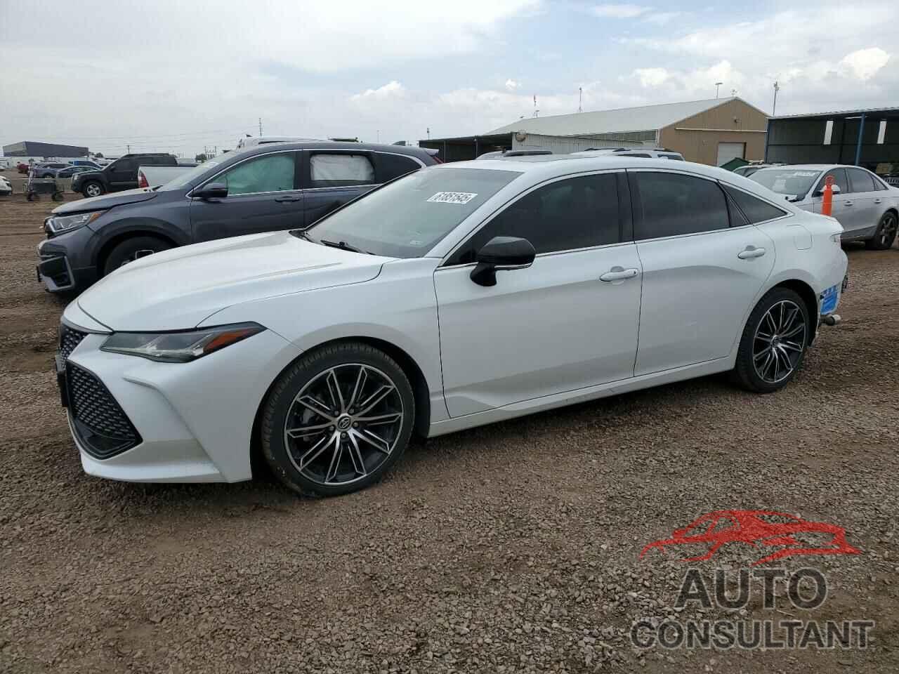 TOYOTA AVALON 2019 - 4T1BZ1FB1KU011822