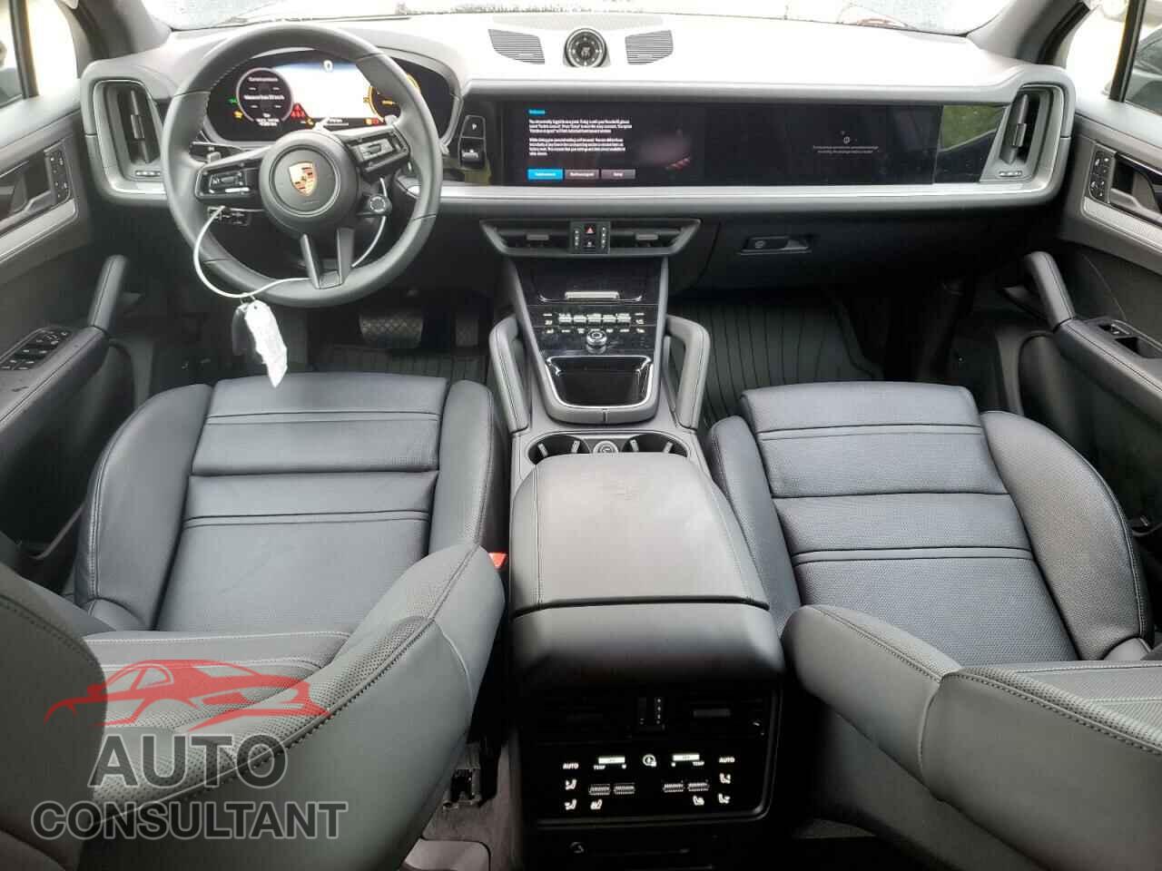 PORSCHE CAYENNE 2024 - WP1AA2AY3RDA12276