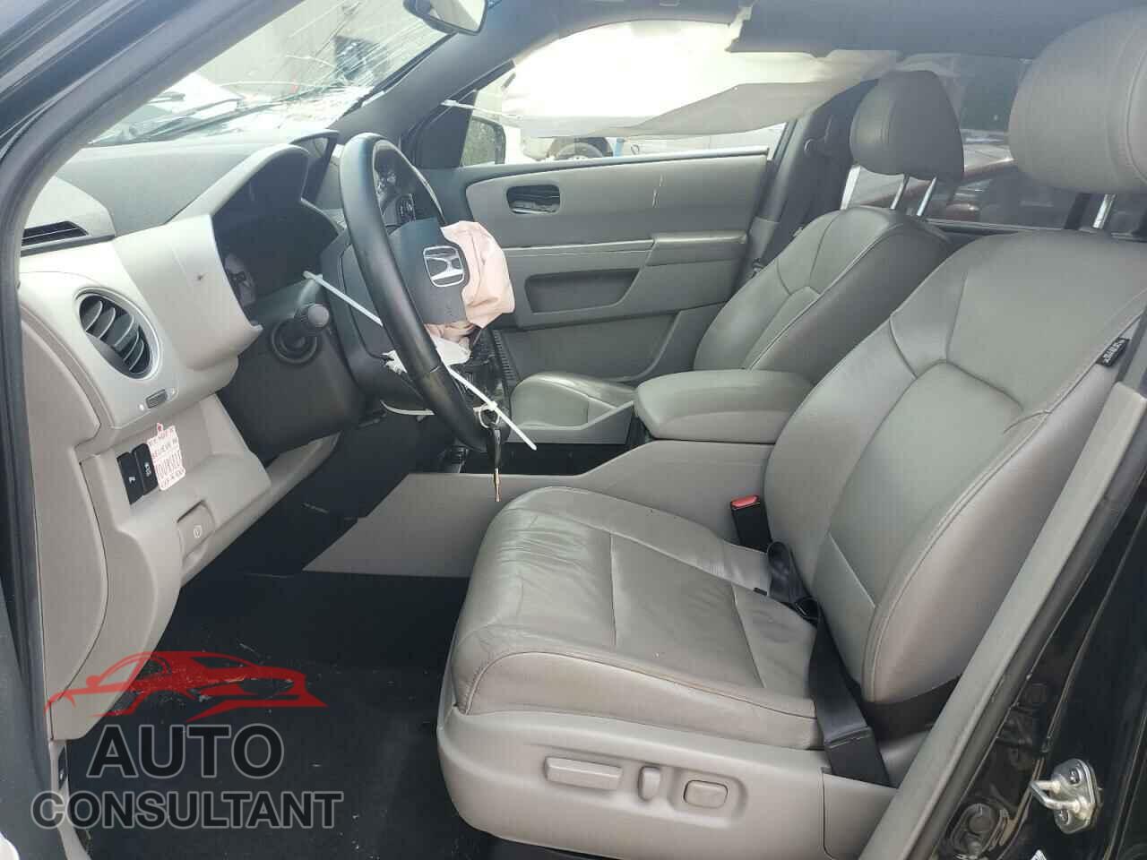 HONDA PILOT 2012 - 5FNYF4H94CB034752