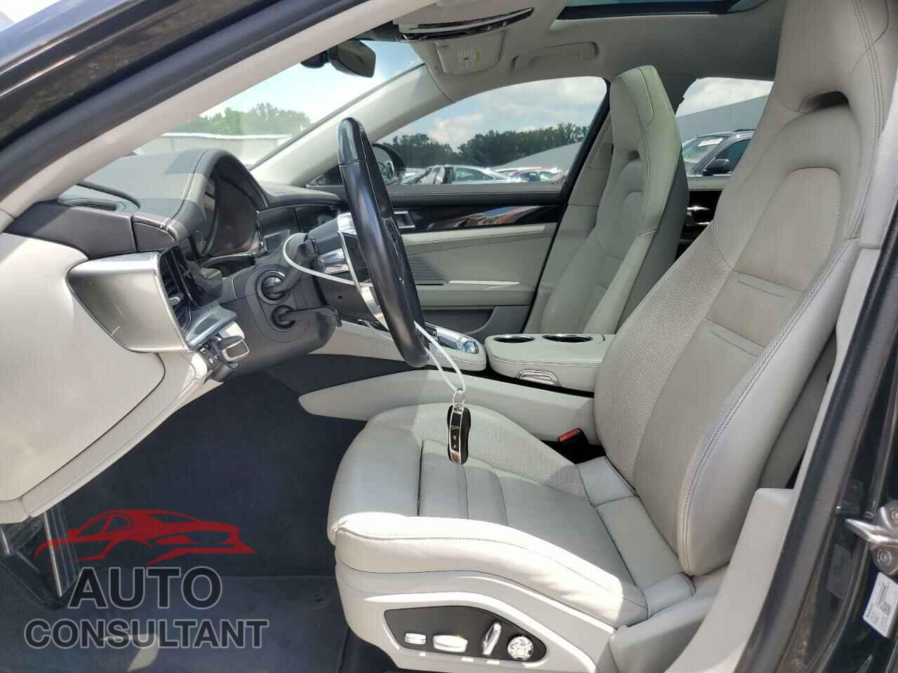 PORSCHE PANAMERA 2017 - WP0AB2A70HL123703