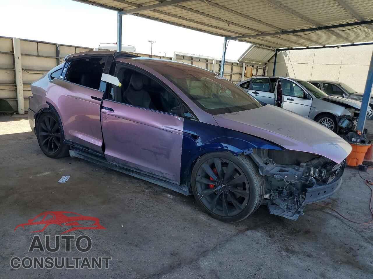 TESLA MODEL X 2017 - 5YJXCDE41HF044773