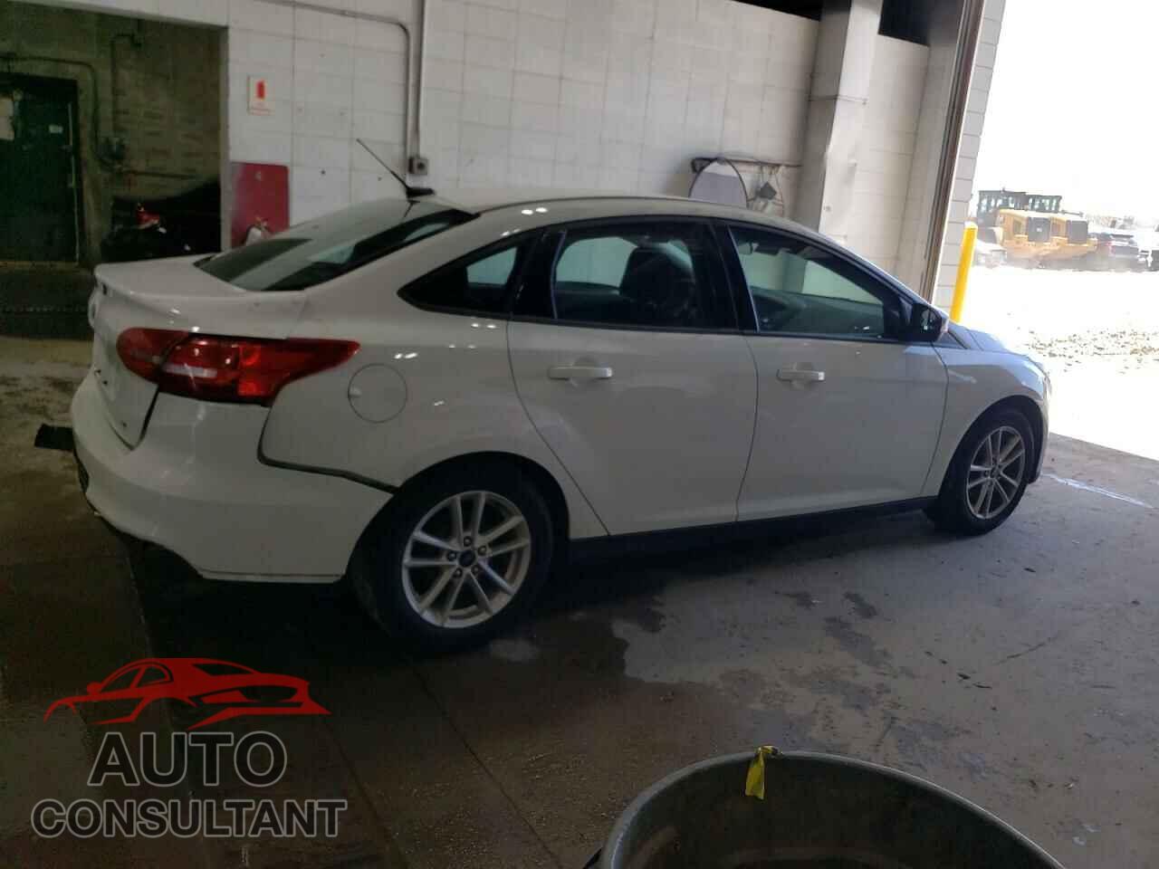 FORD FOCUS 2017 - 1FADP3F2XHL254760