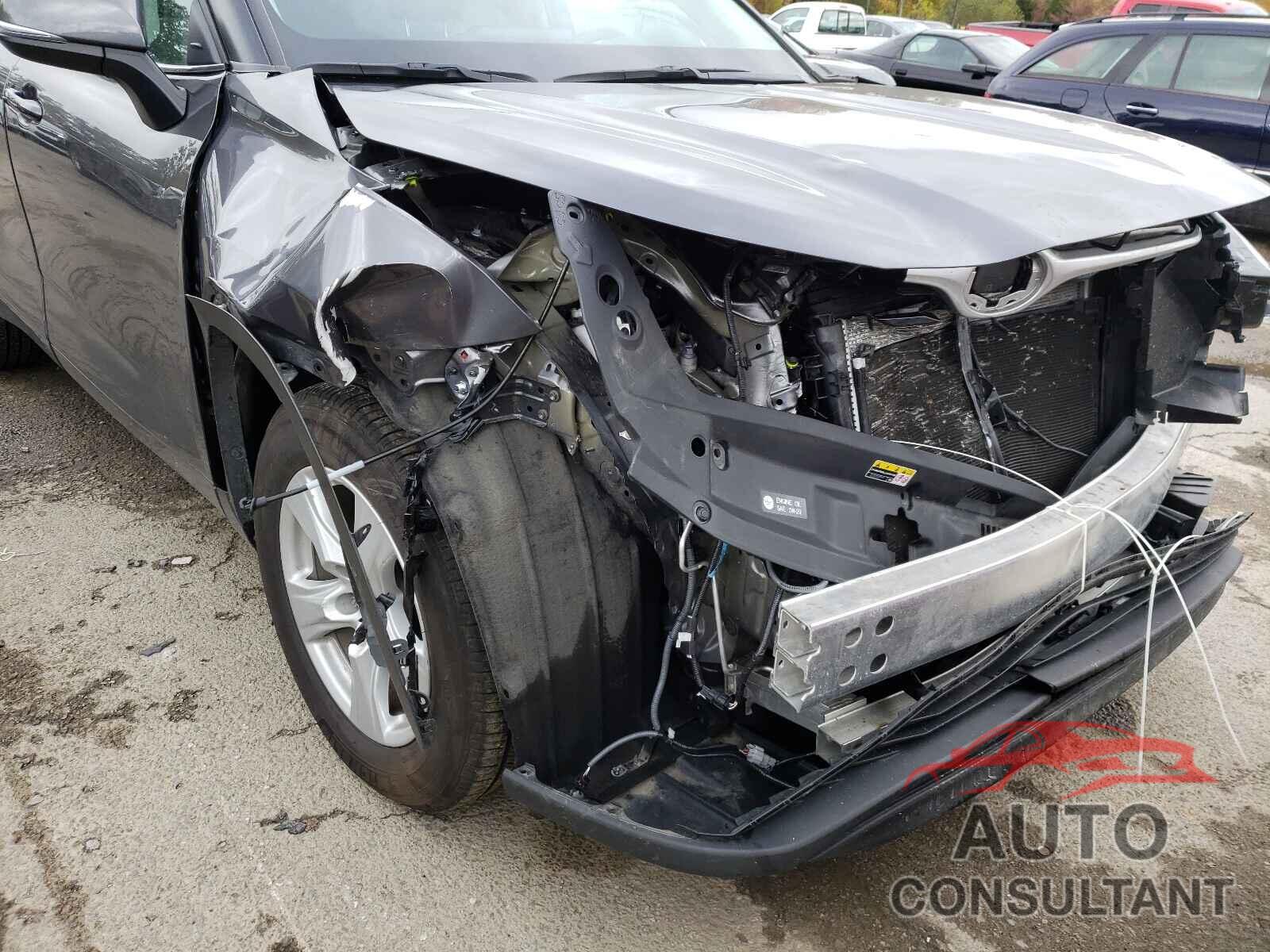 TOYOTA HIGHLANDER 2021 - 5TDCZRAH4MS522631