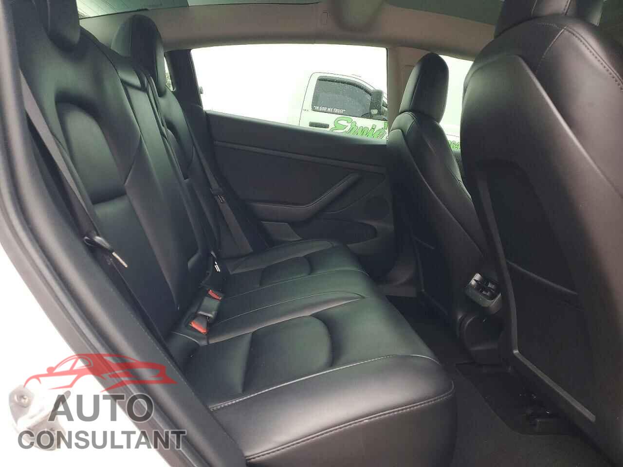 TESLA MODEL 3 2021 - 5YJ3E1EB4MF060238