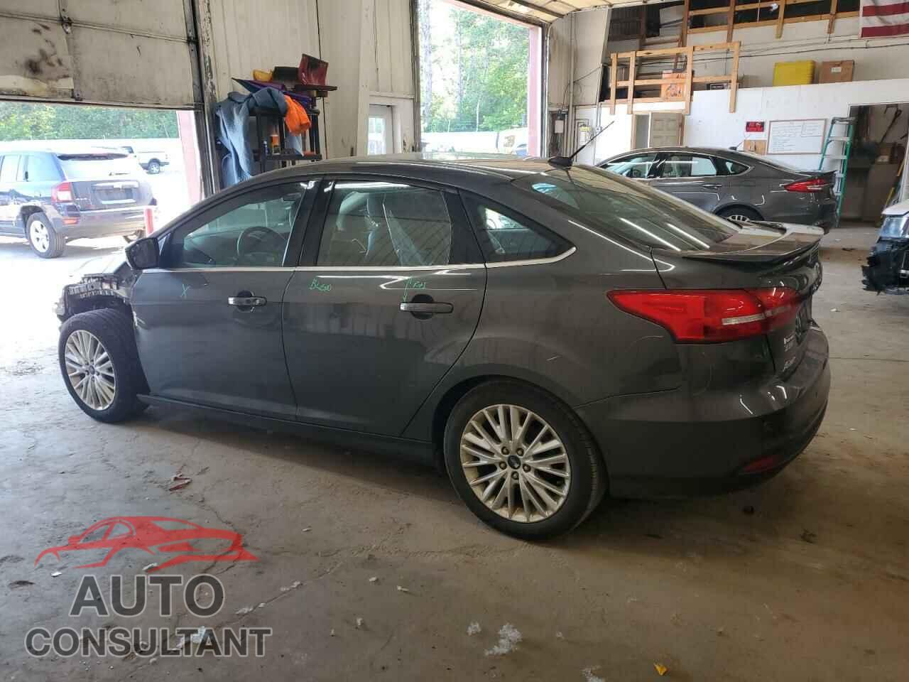 FORD FOCUS 2017 - 1FADP3J26HL238806