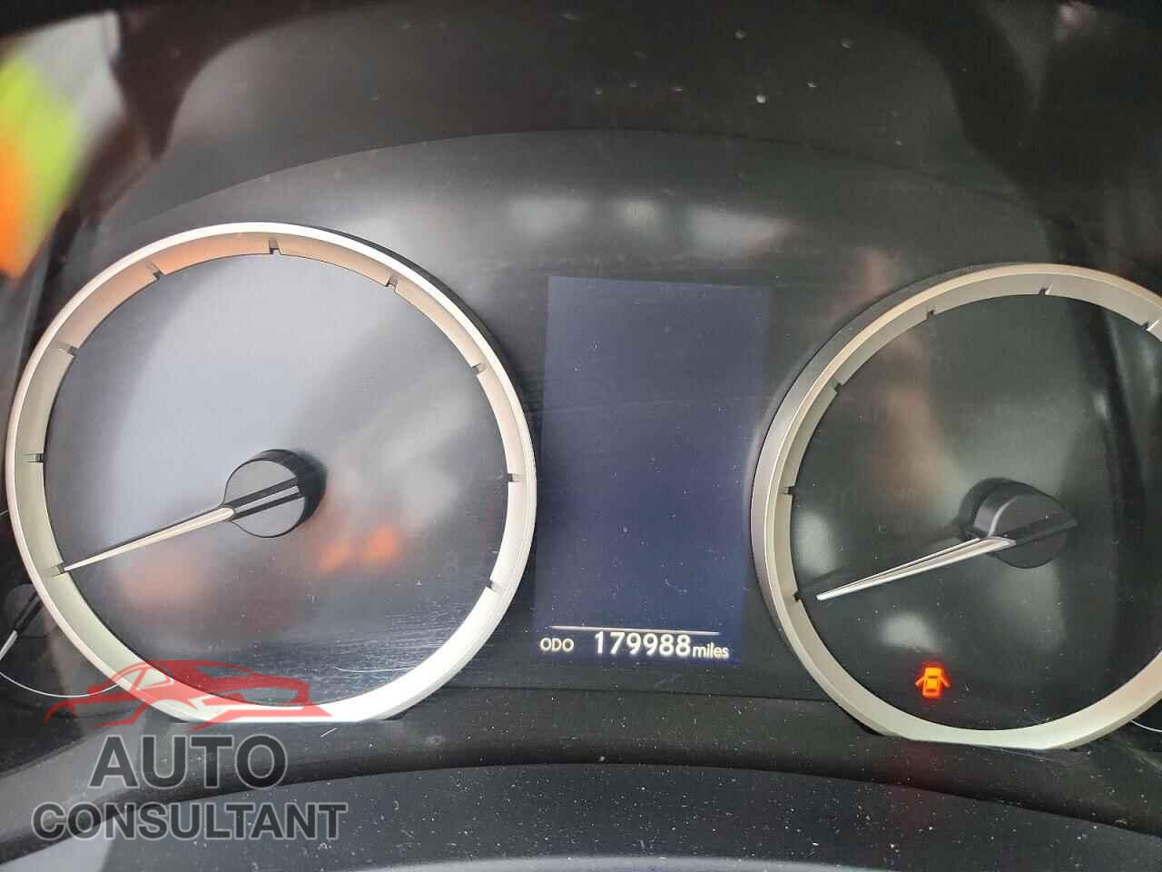 LEXUS IS 2015 - JTHBF1D24F5054565