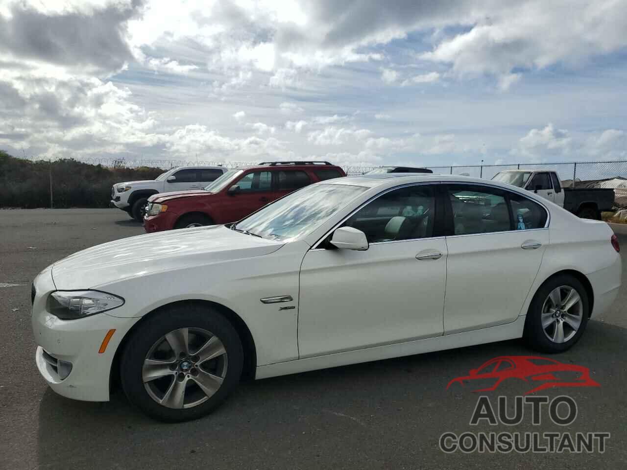 BMW 5 SERIES 2012 - WBAXH5C54CDW04236