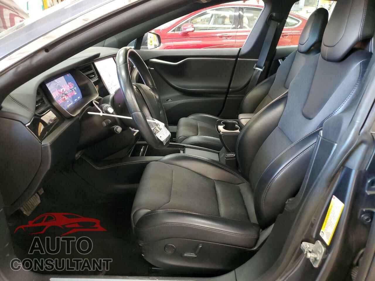 TESLA MODEL S 2018 - 5YJSA1E28JF281649