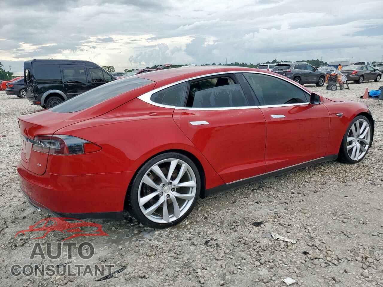 TESLA MODEL S 2014 - 5YJSA1H11EFP43669