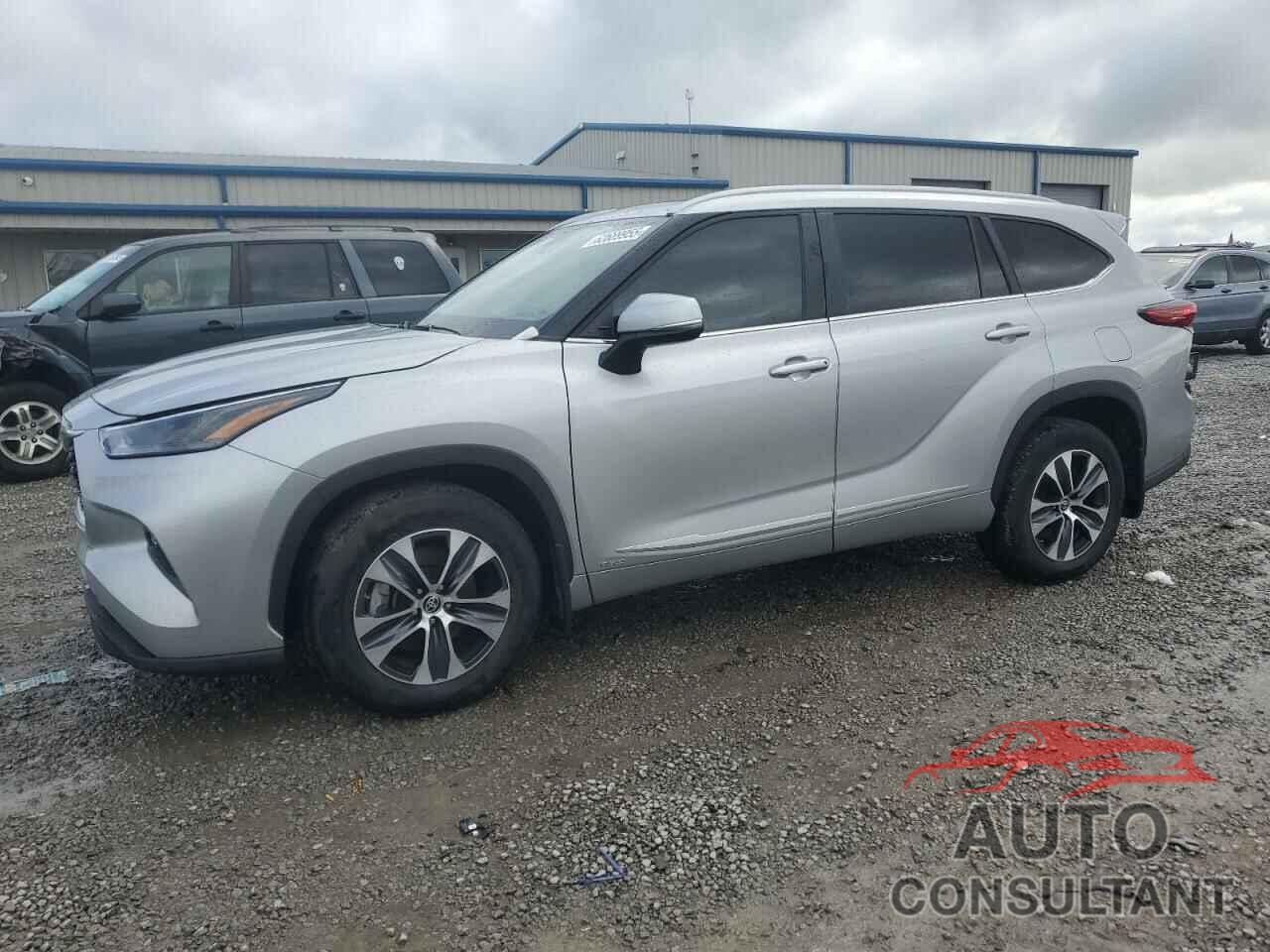 TOYOTA HIGHLANDER 2023 - 5TDKBRCH3PS111738