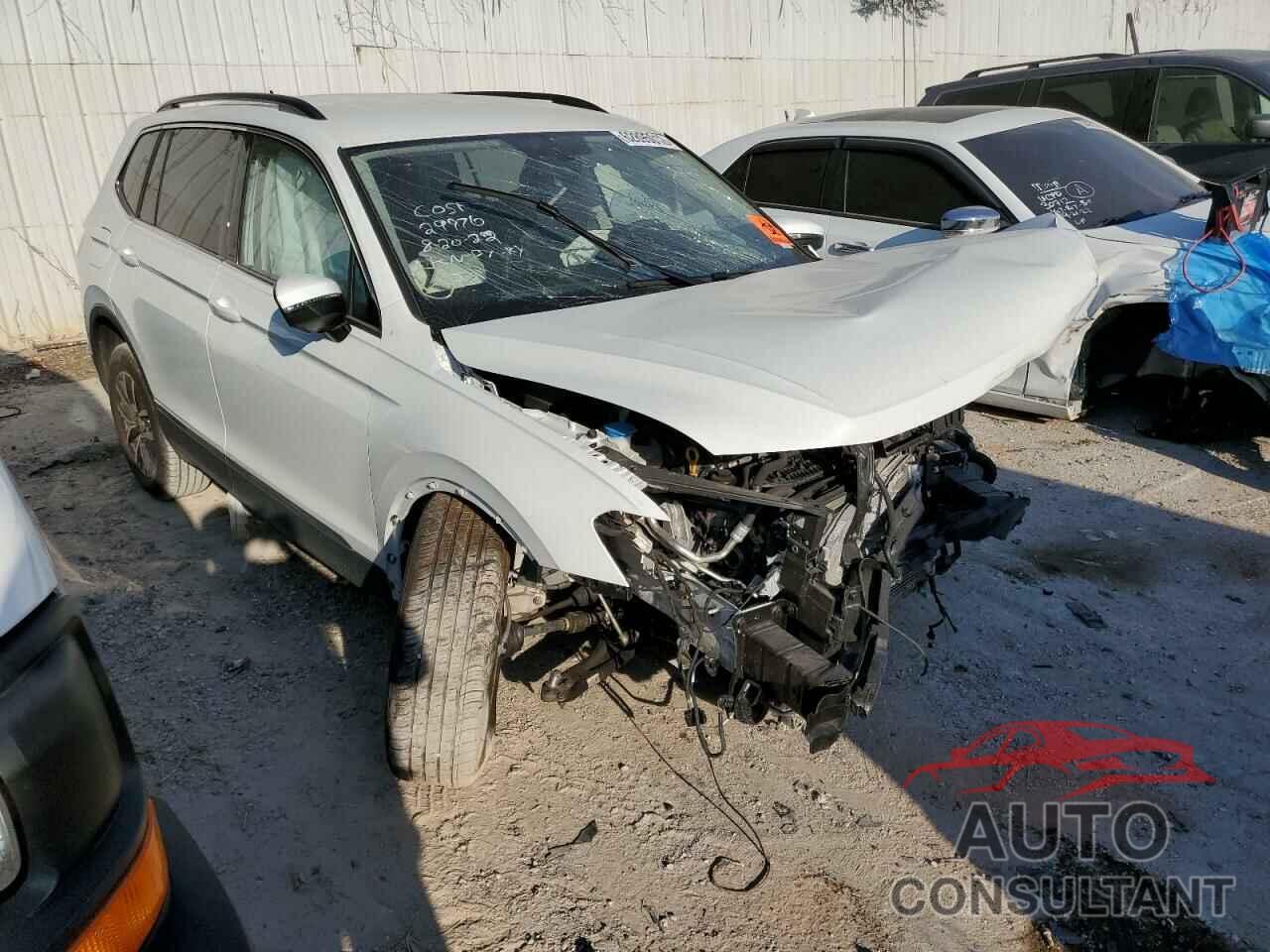 VOLKSWAGEN TIGUAN 2021 - 3VV3B7AX9MM112876