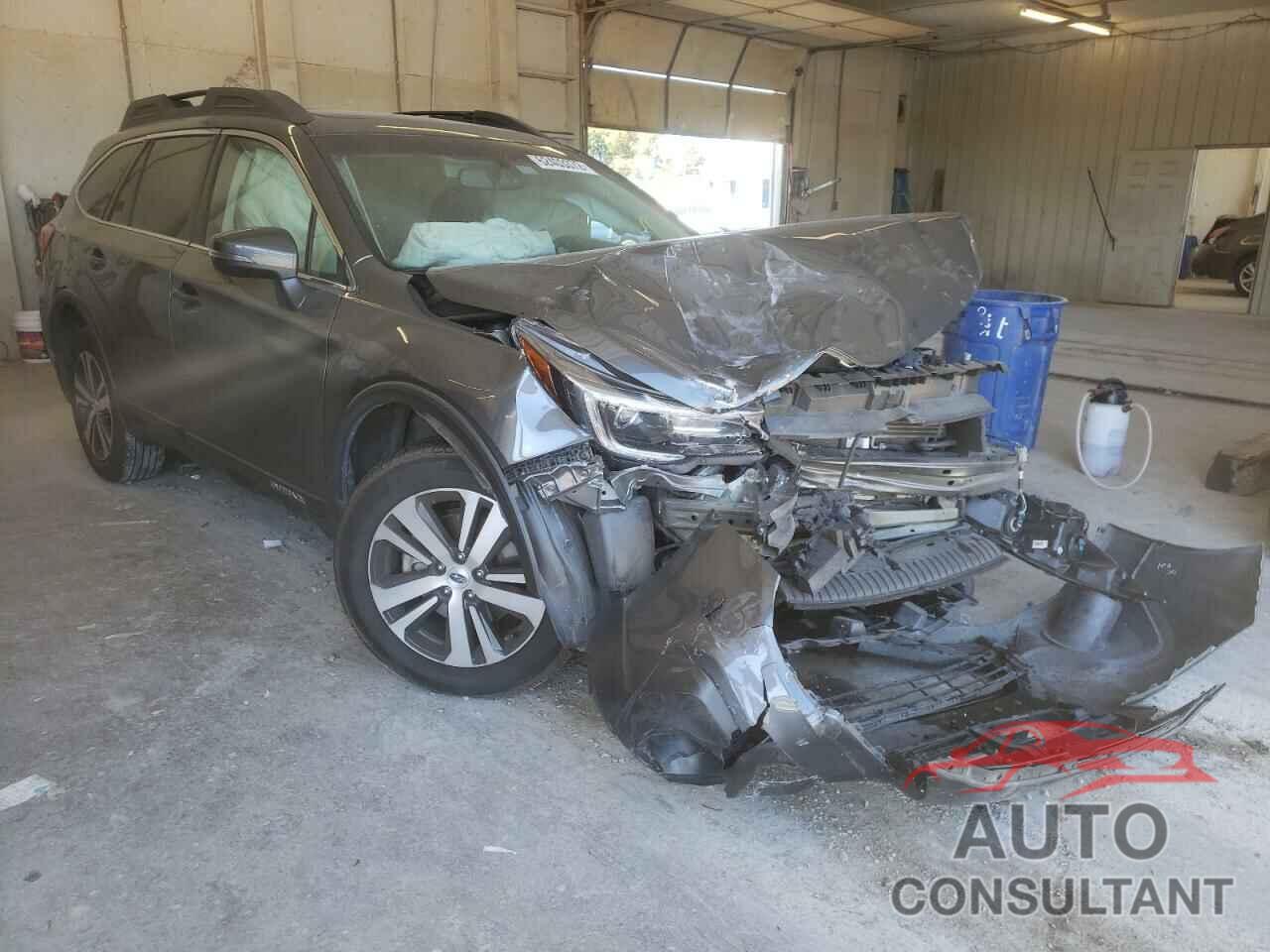 SUBARU OUTBACK 2018 - 4S4BSAKC1J3221926