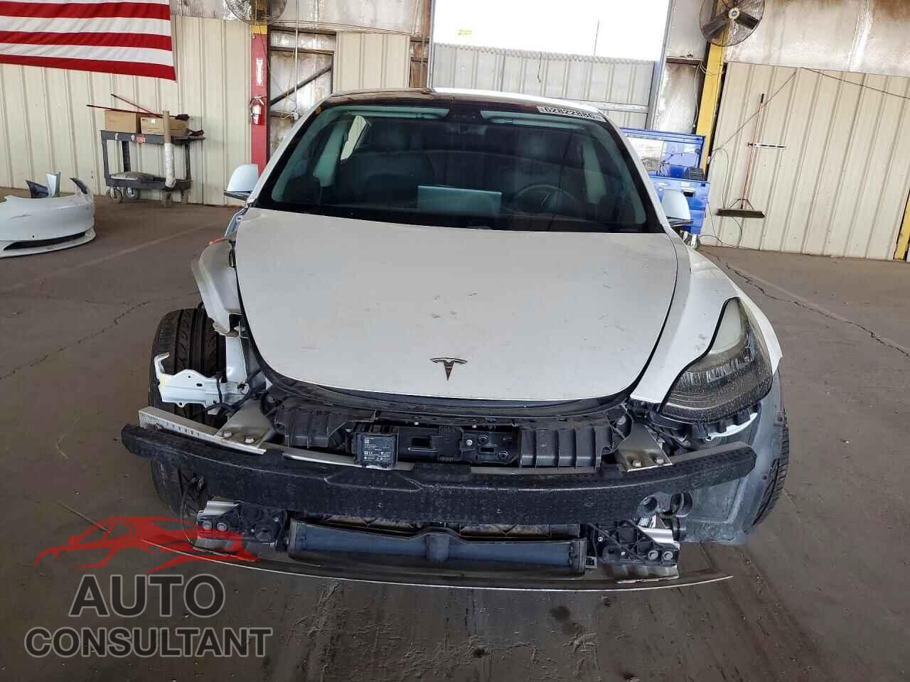 TESLA MODEL 3 2019 - 5YJ3E1EB6KF510520