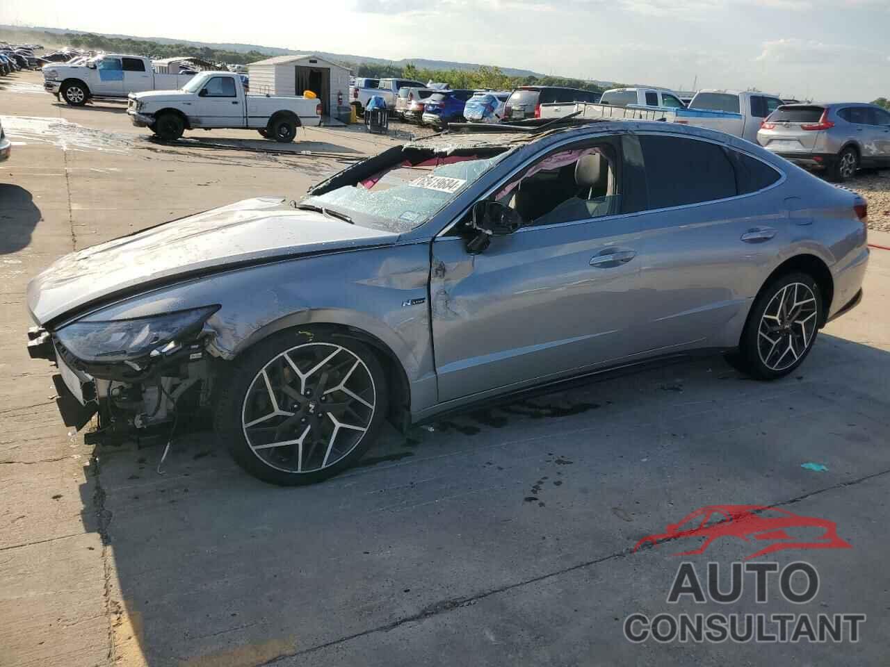 HYUNDAI SONATA 2023 - KMHL14JC1PA263141