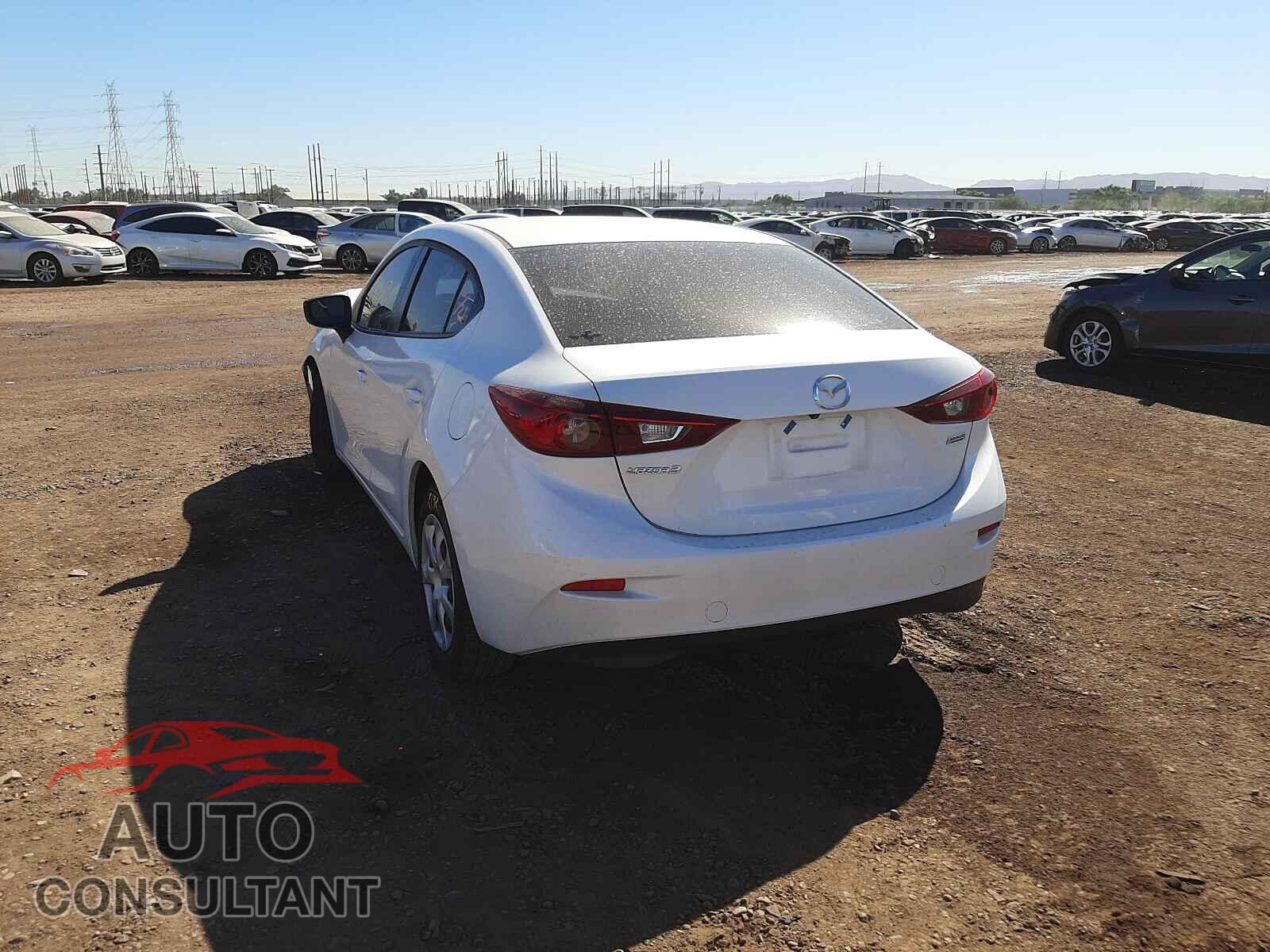 MAZDA 3 2017 - 3MZBN1U74HM137651