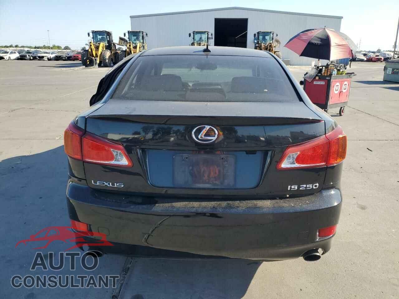 LEXUS IS 2010 - JTHBF5C28A5111898