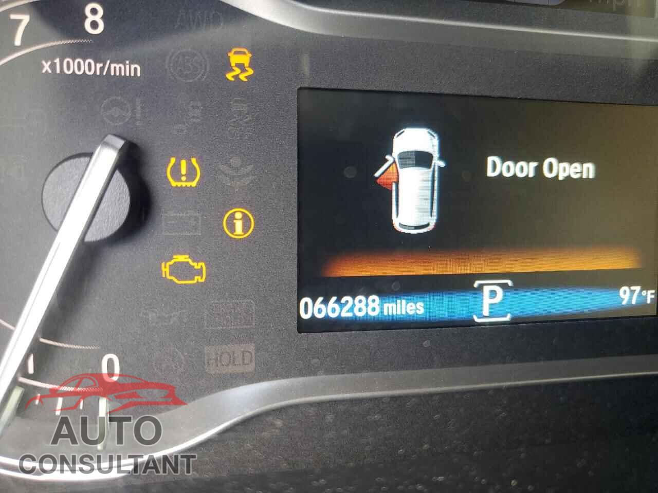 HONDA PILOT 2017 - 5FNYF6H97HB077680